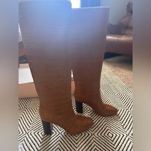 New in box Loeffler Randall Goldie Boot